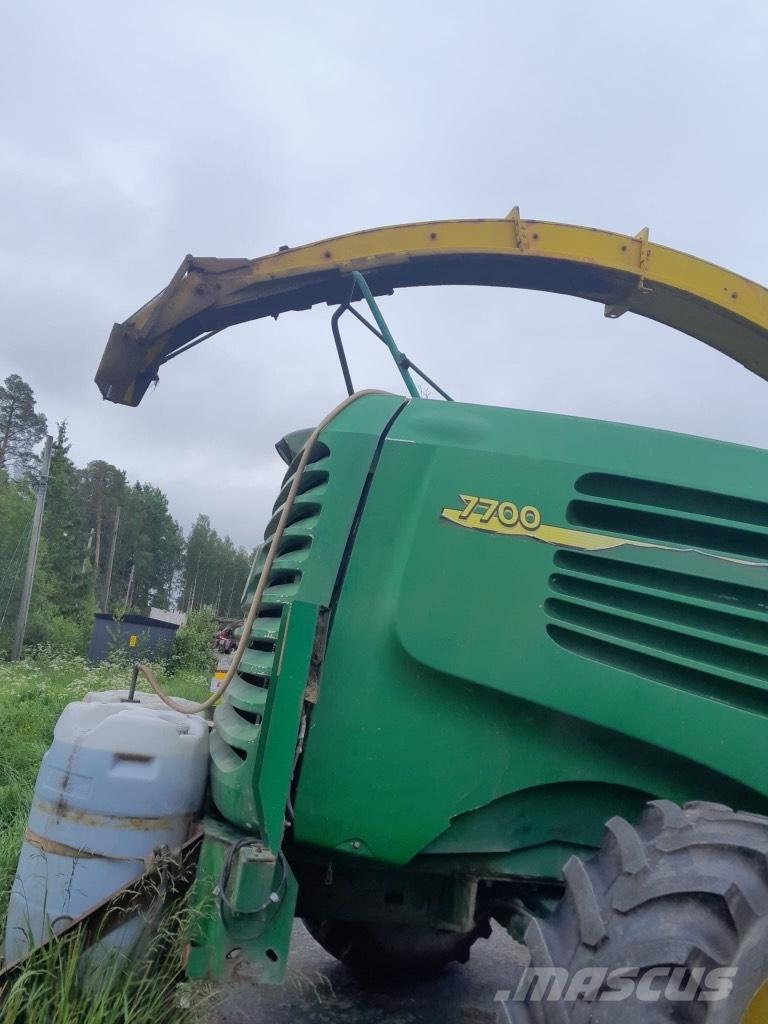 John Deere 7700 Silokombainid