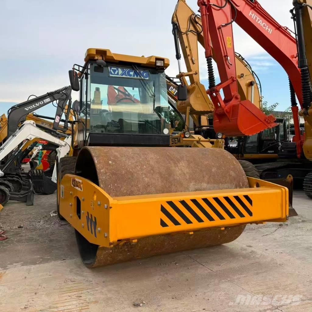 XCMG XS 143 Ühe trumliga rullid