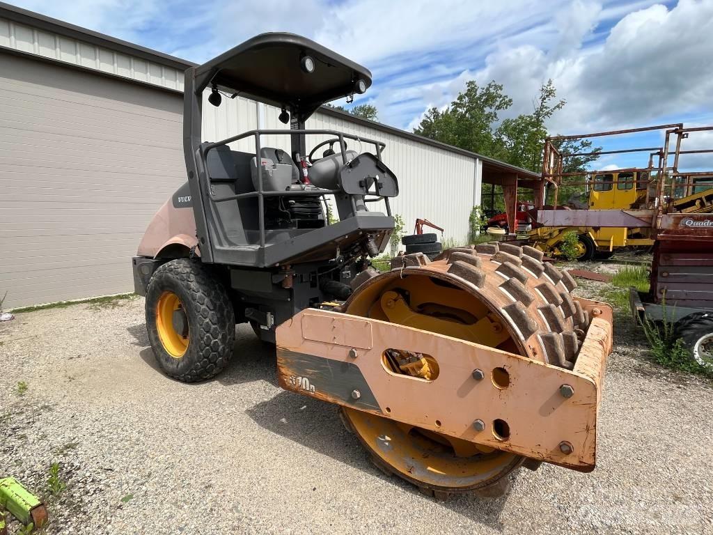 Volvo SD 70 D Ühe trumliga rullid