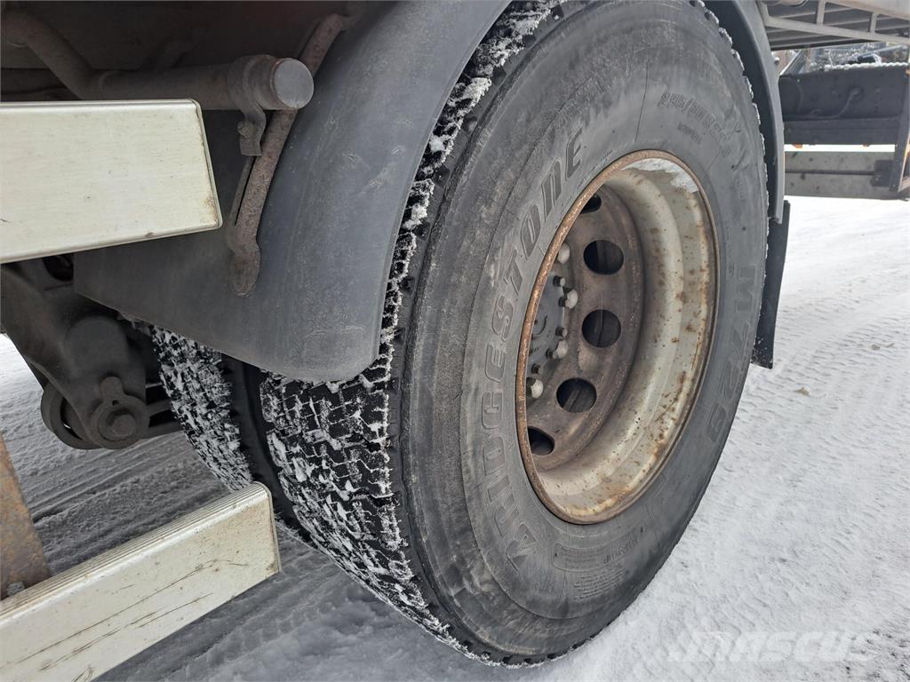 Volvo FLH42 RD Kraanaga veokid