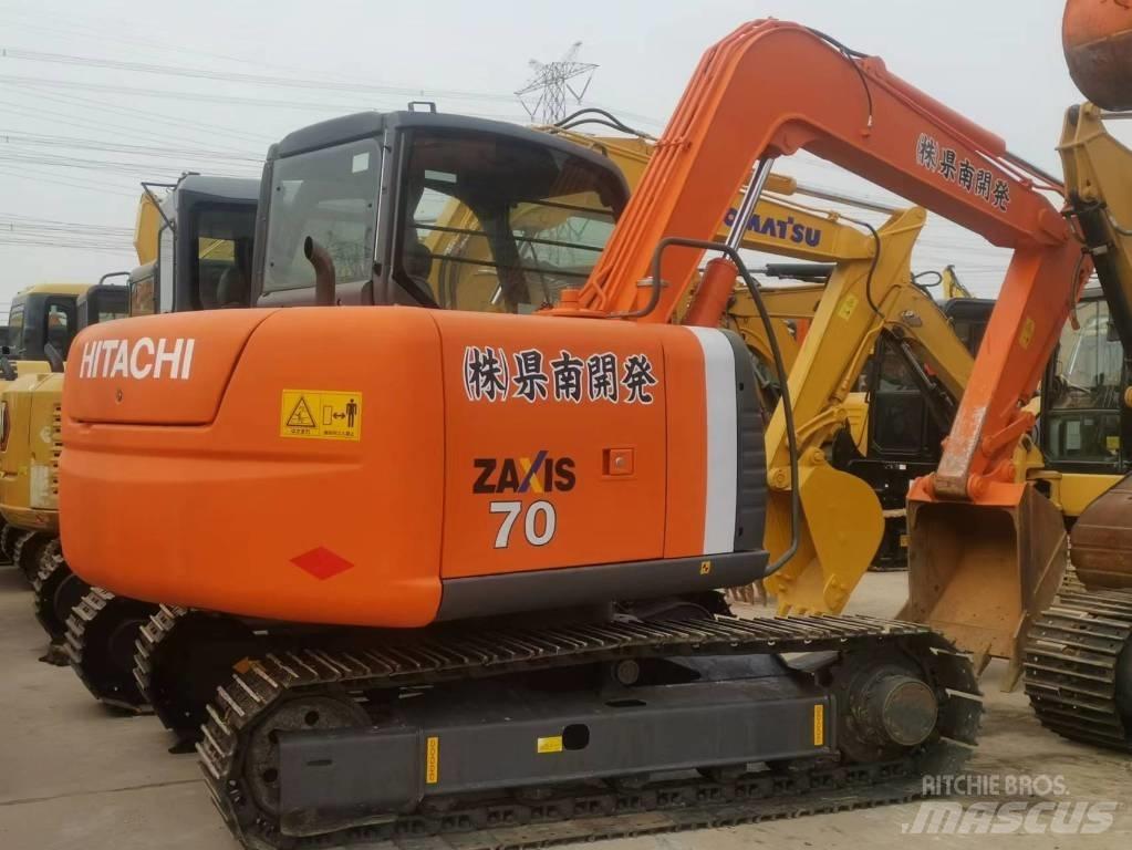 Hitachi ZX 70 Roomikekskavaatorid
