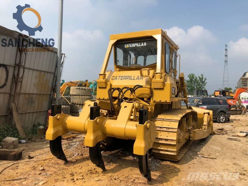 CAT D 8 K Buldooserid