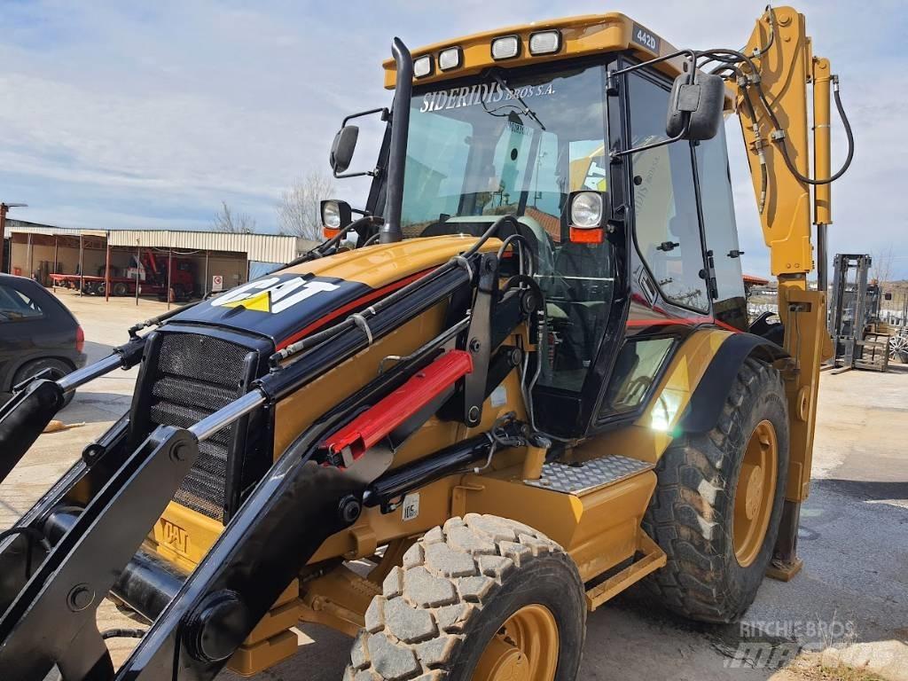 CAT 442 D 4x4 Ekskavaatorlaadurid