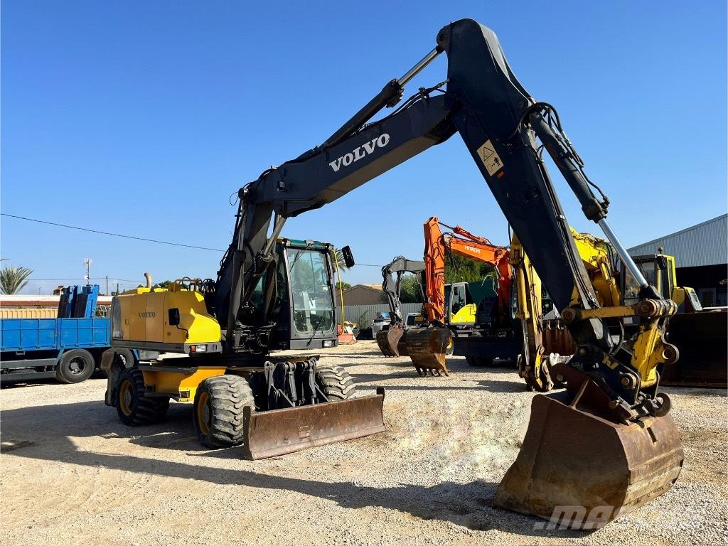 Volvo EW 180 C Ratasekskavaatorid