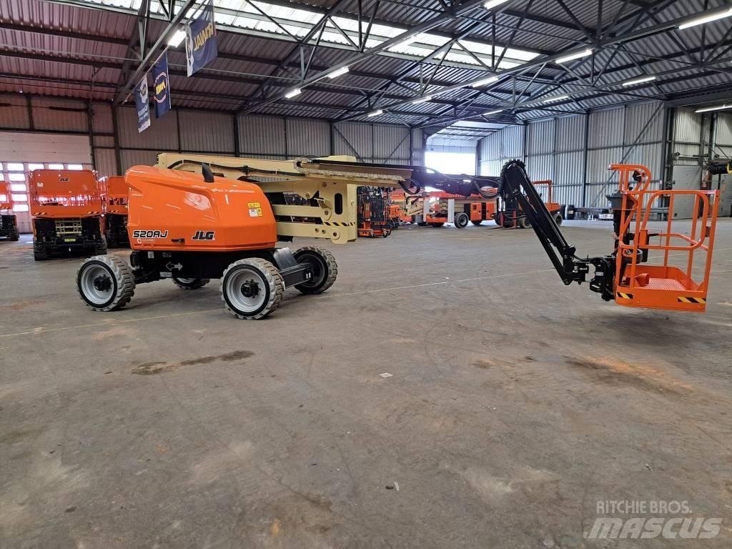 JLG 520 AJ (NEW 2024) Iseliikuvad poomtõstukid
