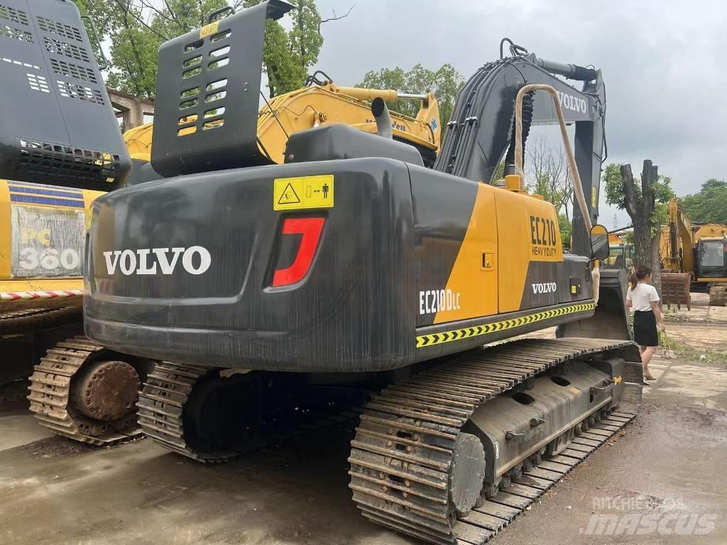 Volvo EC120 Roomikekskavaatorid