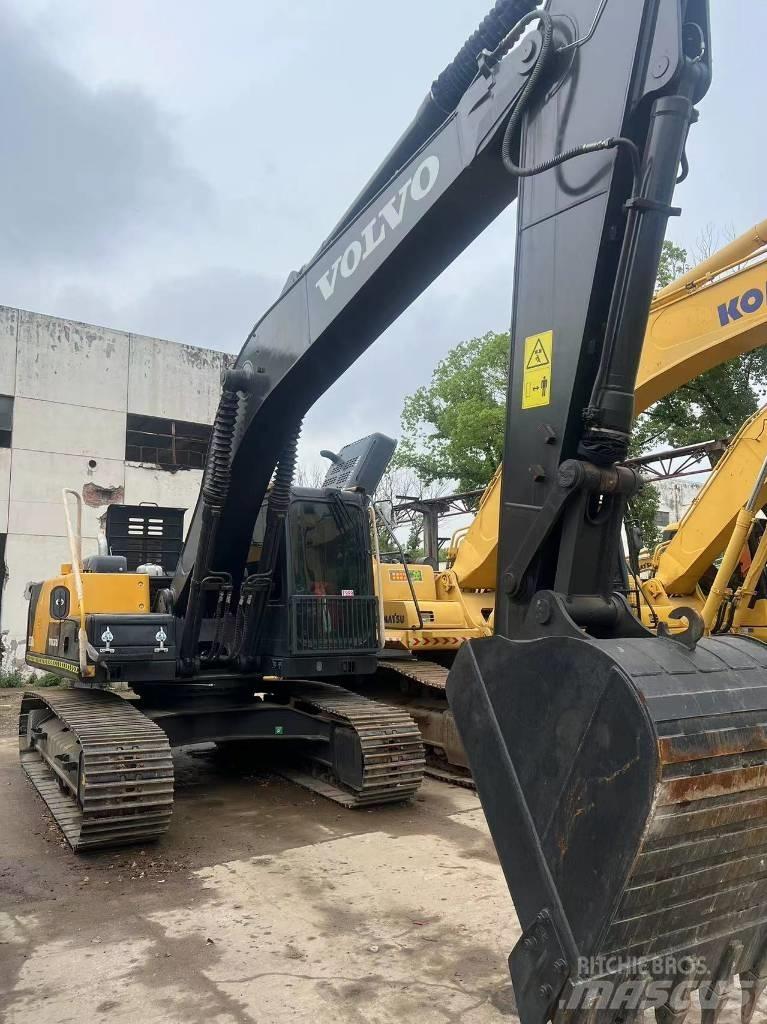 Volvo EC120 Roomikekskavaatorid