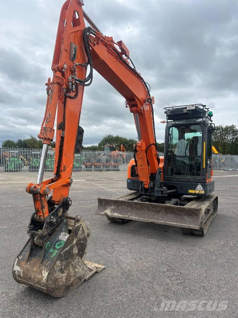 Doosan DX 85 R-3 Väikeekskavaatorid 7t-12t