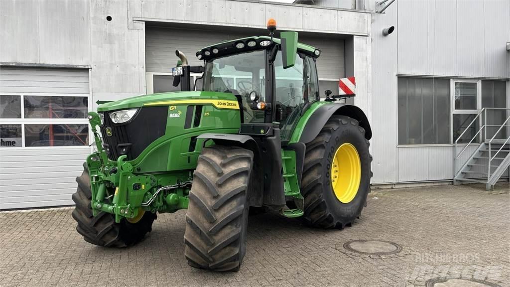 John Deere 6R215 Traktorid