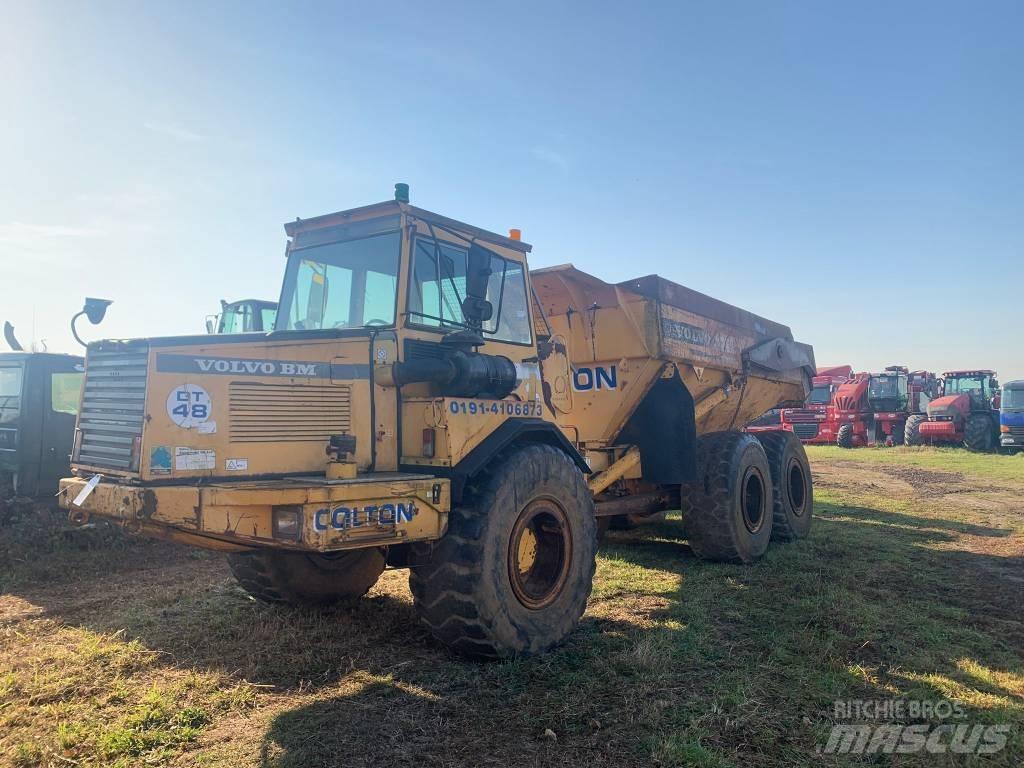 Volvo A 25 C Liigendraamiga pinnaseveokid