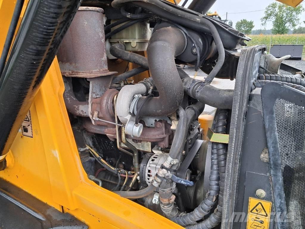 JCB 3 CX Ekskavaatorlaadurid
