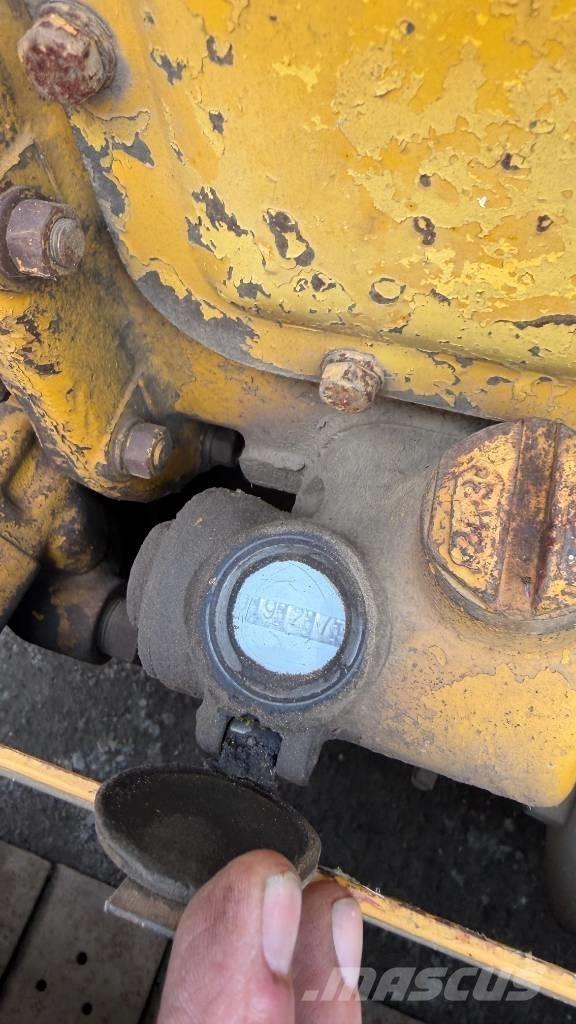CAT D 2 Buldooserid