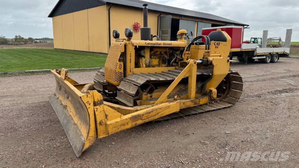 CAT D 2 Buldooserid