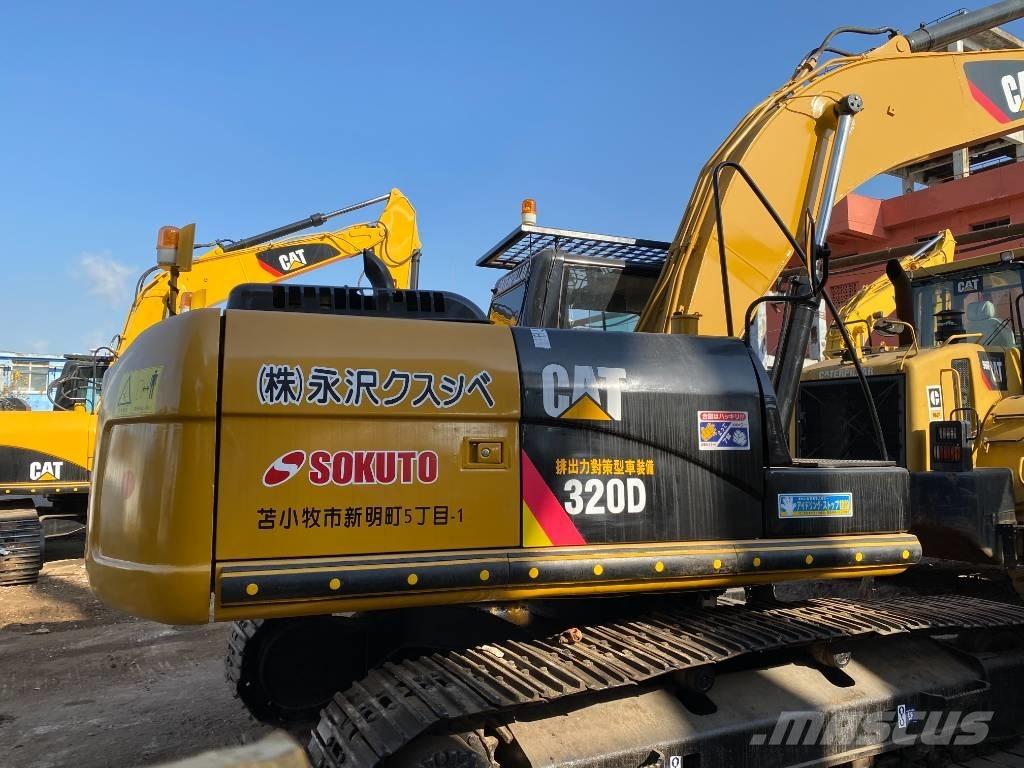 CAT 320 D Roomikekskavaatorid