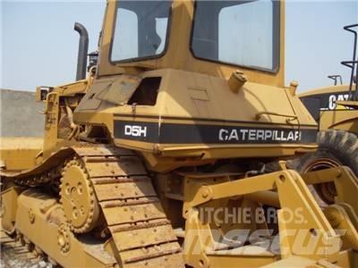 CAT D 5 H Buldooserid