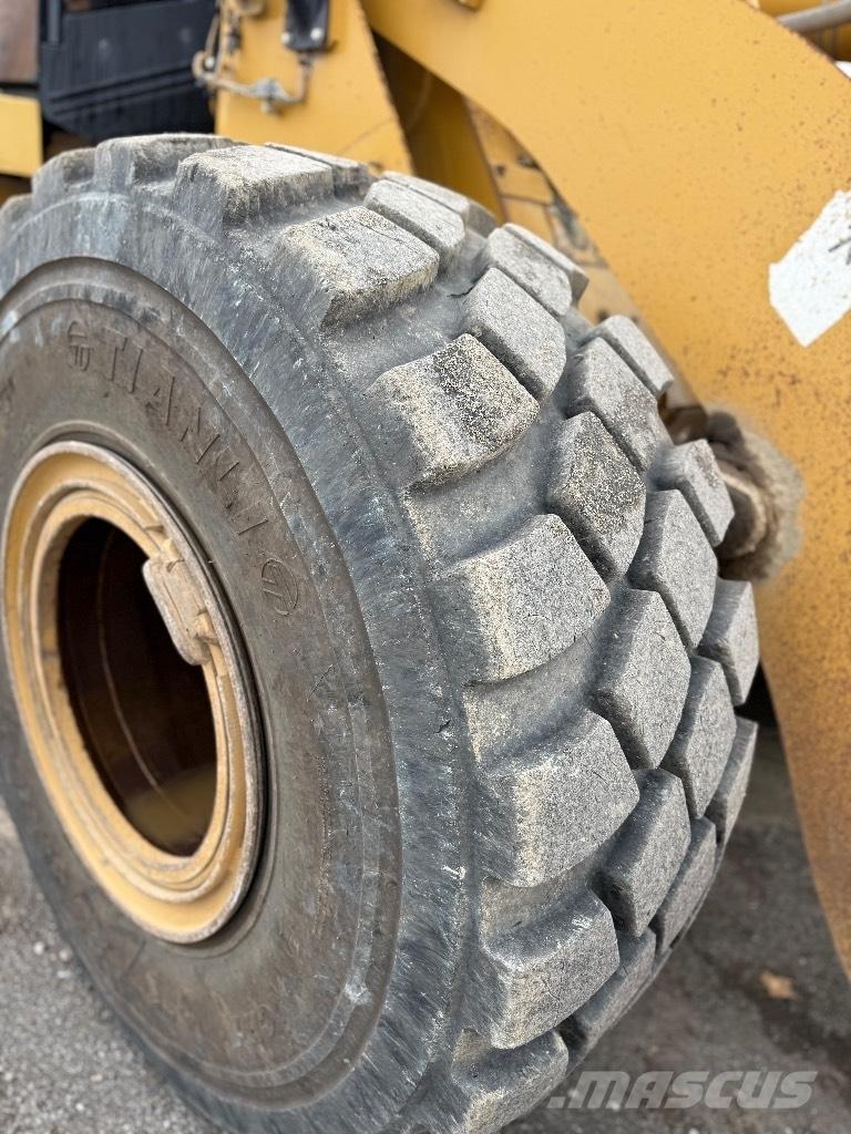 CAT 950 H Rataslaadurid