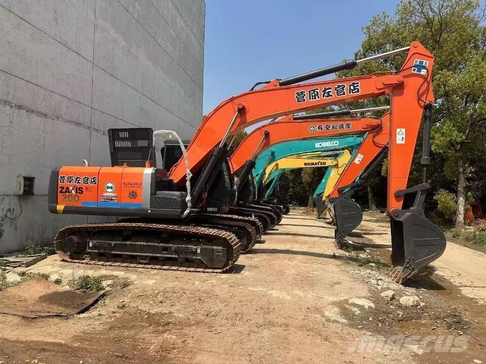 Hitachi EX 200-1 Roomikekskavaatorid