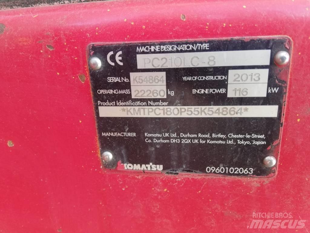 Komatsu PC 210-8 Roomikekskavaatorid