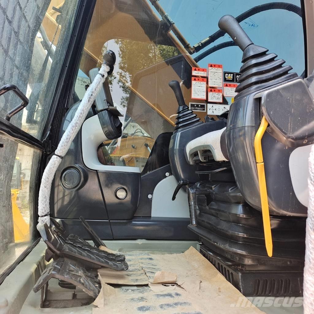 CAT 324 D Roomikekskavaatorid