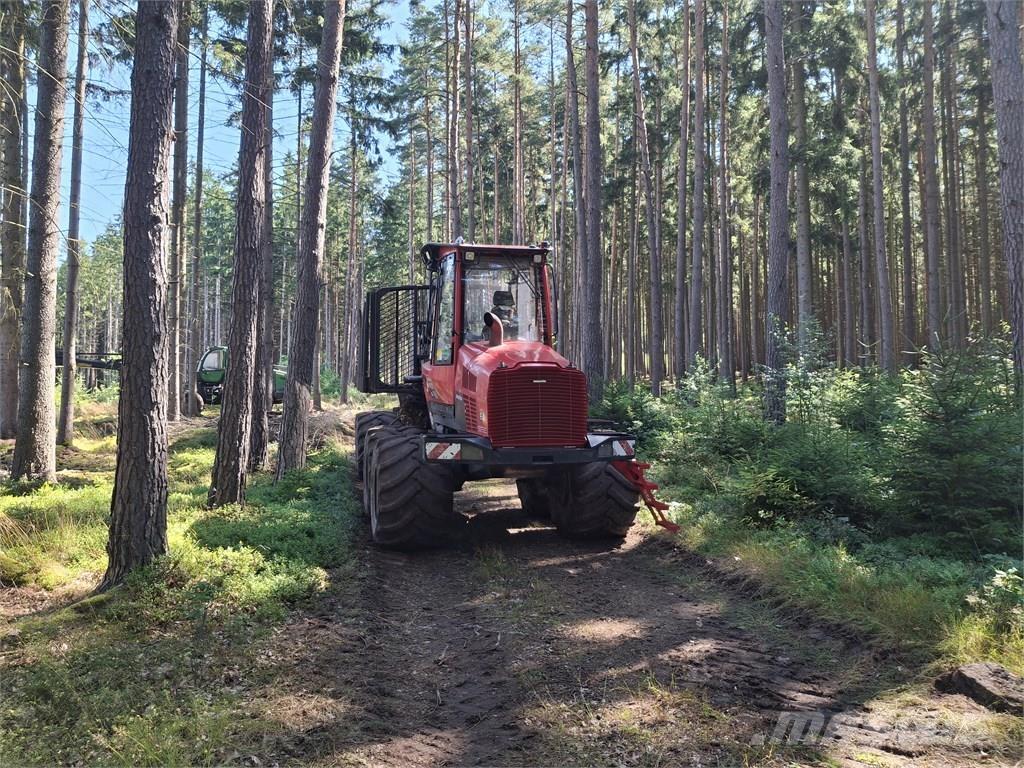 Komatsu 845 Forwarderid