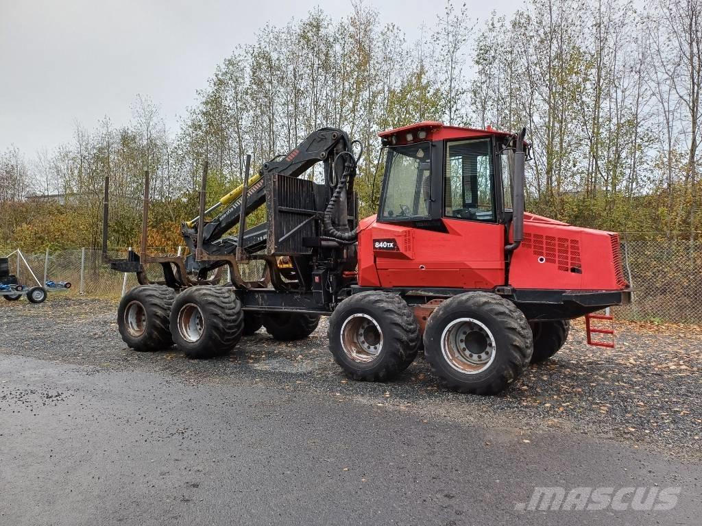 Komatsu 840 TX Forwarderid