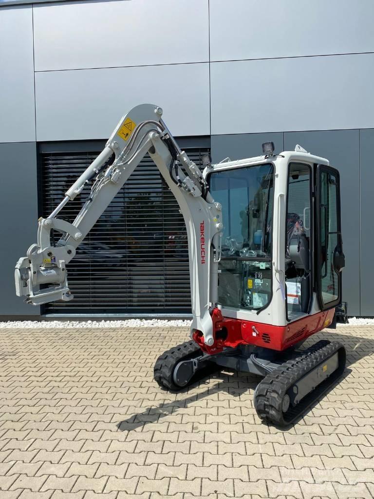 Takeuchi TB 320 Miniekskavaatorid < 7 t