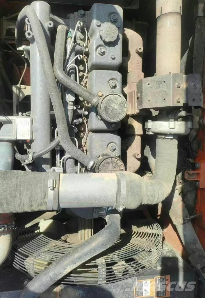 Doosan DX300LC-9 Roomikekskavaatorid