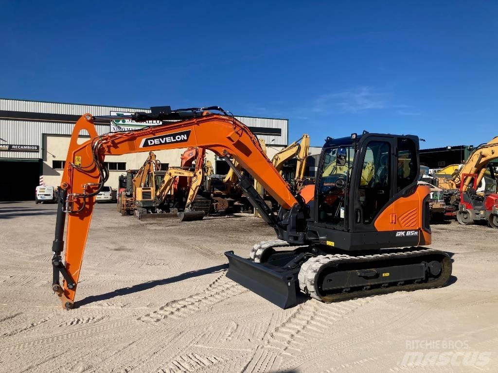 Develon DX 85 R-7 Väikeekskavaatorid 7t-12t