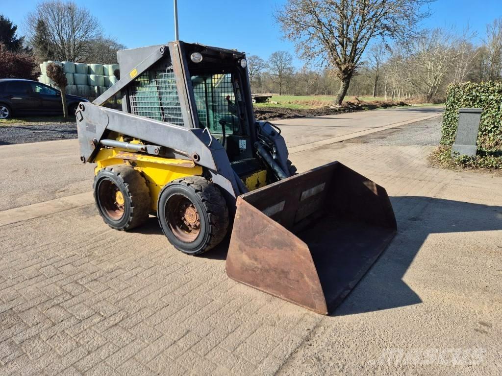New Holland LS 160 Kompaktlaadurid