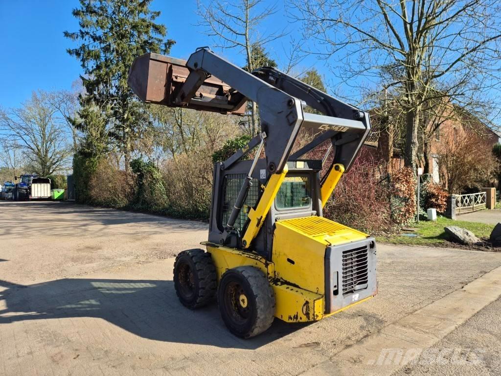 New Holland LS 160 Kompaktlaadurid
