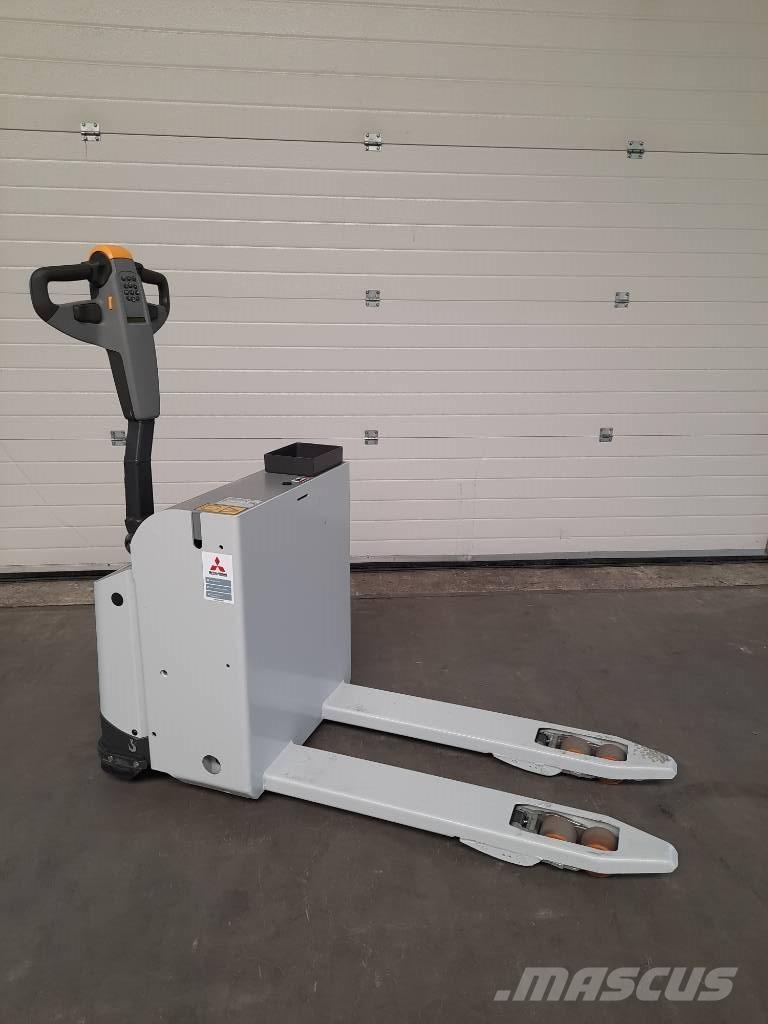 UniCarriers PLL180 Elektriline alusesiirdaja