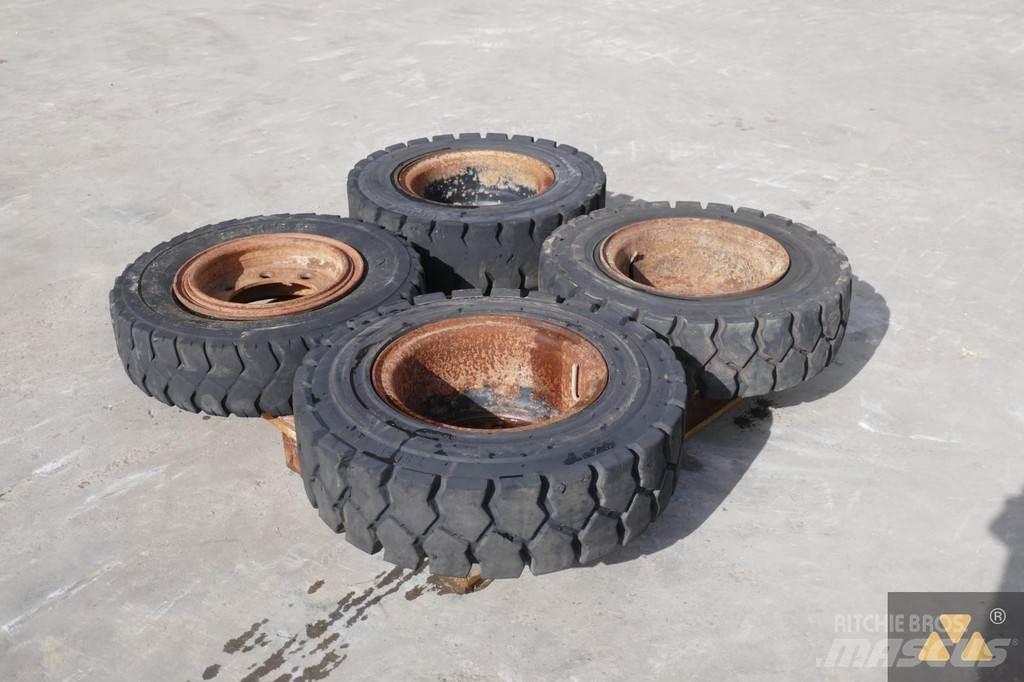 Trelleborg 7.50-15 Rehvid, rattad ja veljed