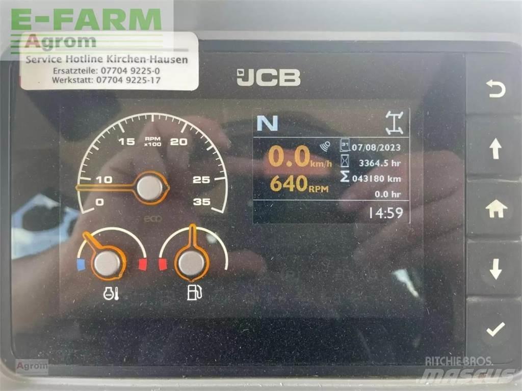 JCB fastrac 4220 Traktorid