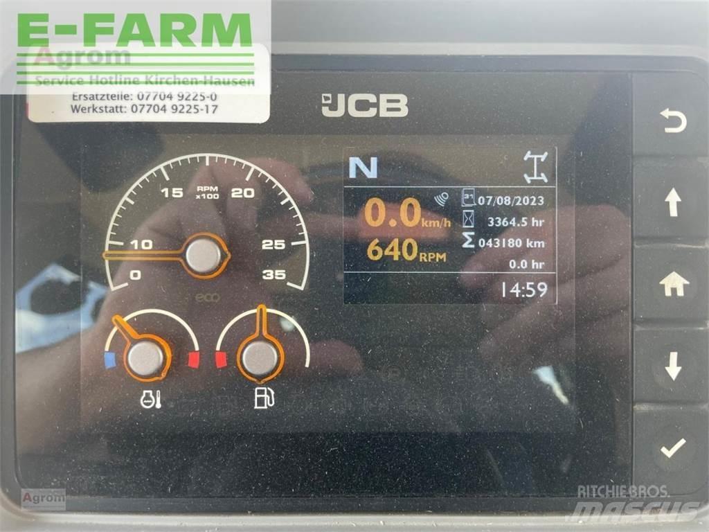 JCB fastrac 4220 Traktorid