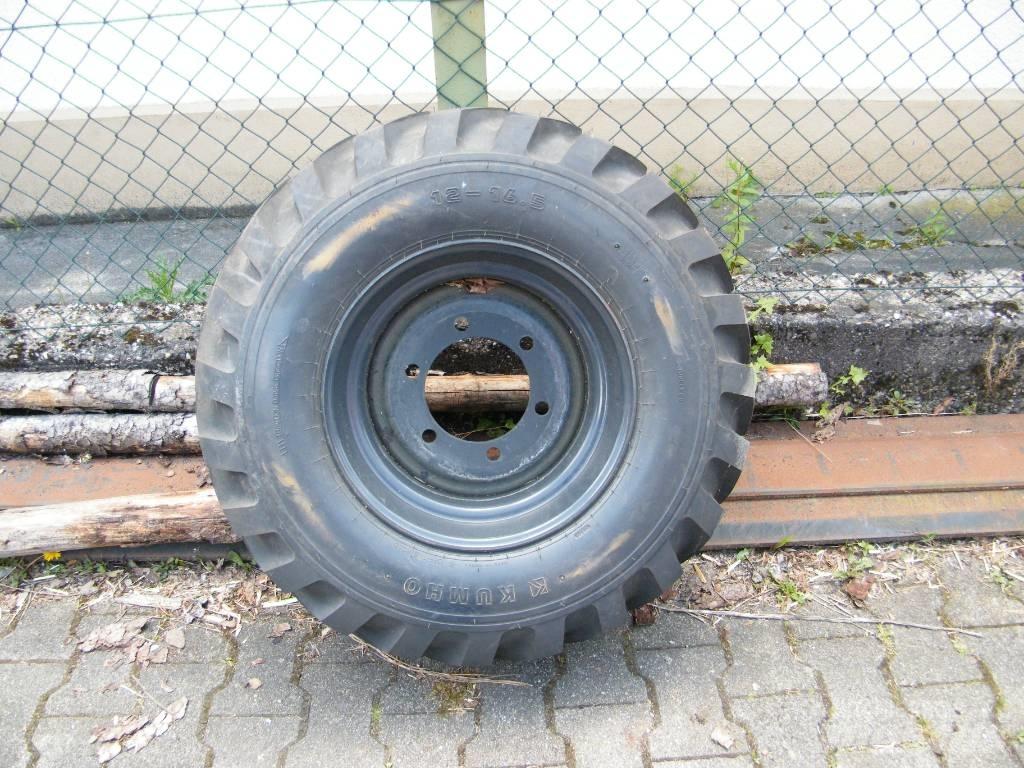 Kumho 12-16,5 Rehvid, rattad ja veljed