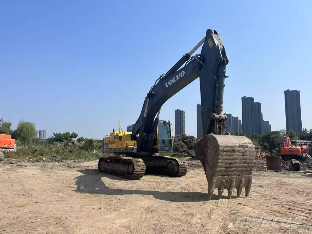 Volvo EC 460 B LC Roomikekskavaatorid