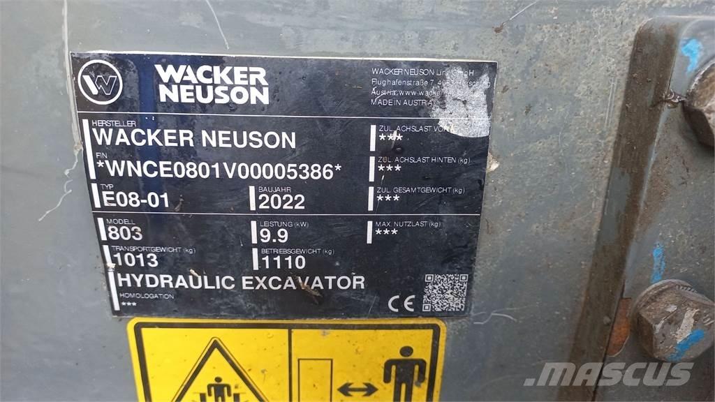 Wacker Neuson 803 Roomikekskavaatorid