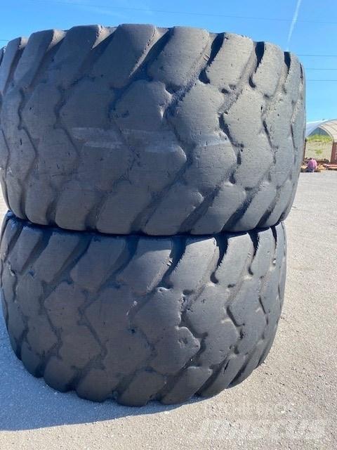 Michelin 705/70 R25 Rehvid, rattad ja veljed