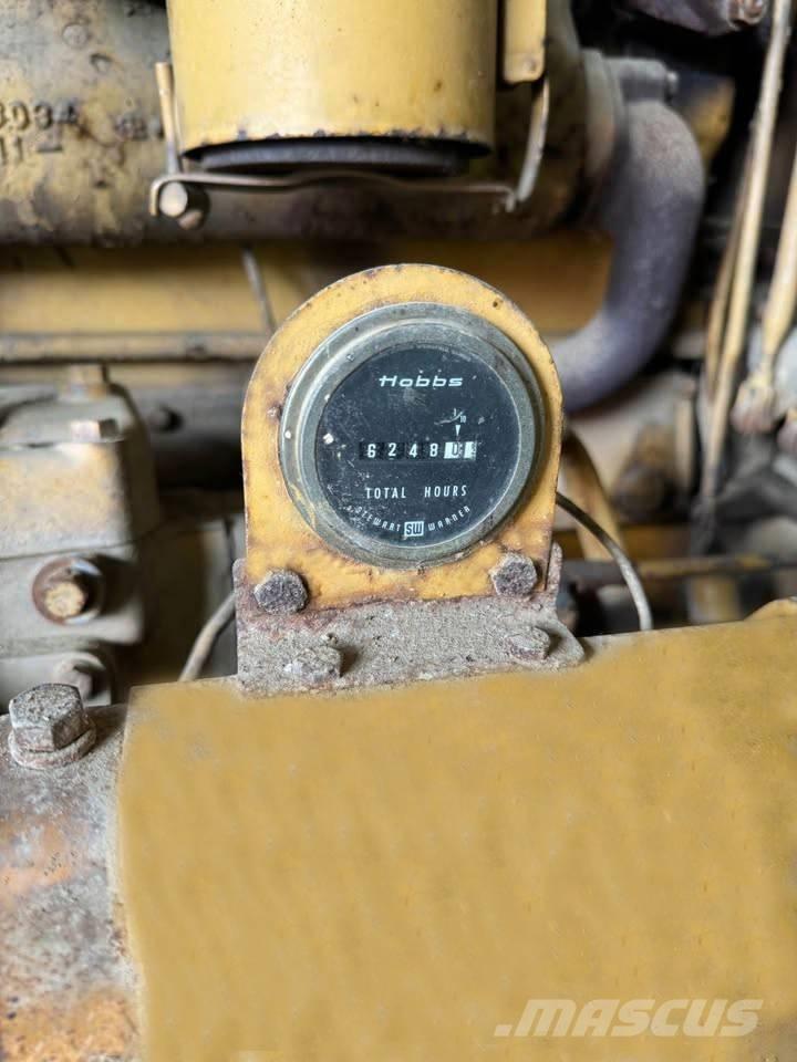 CAT D 8 H Buldooserid