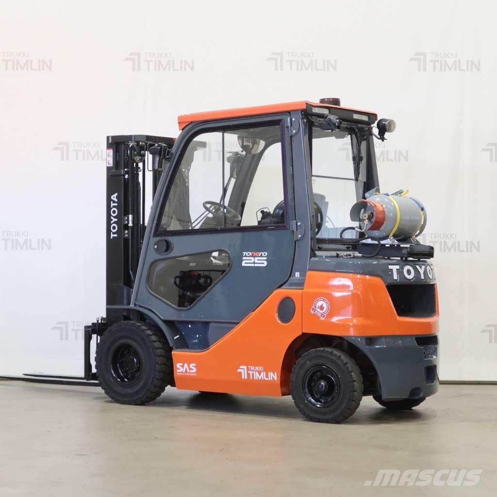 Toyota 02-8FGF25 Gaasitõstukid