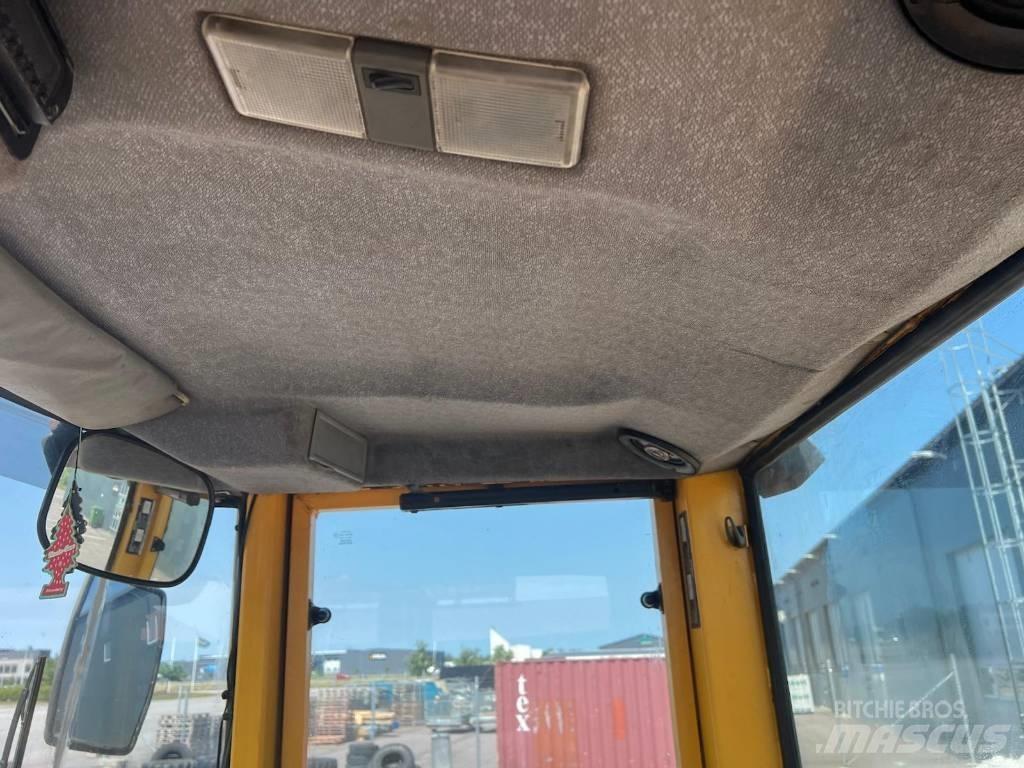 Volvo L 70 C Rataslaadurid
