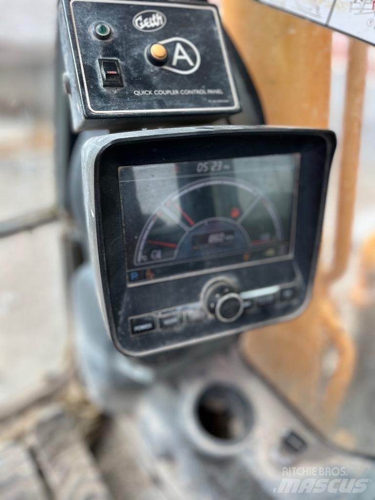 Hyundai Robex 210–9 Roomikekskavaatorid