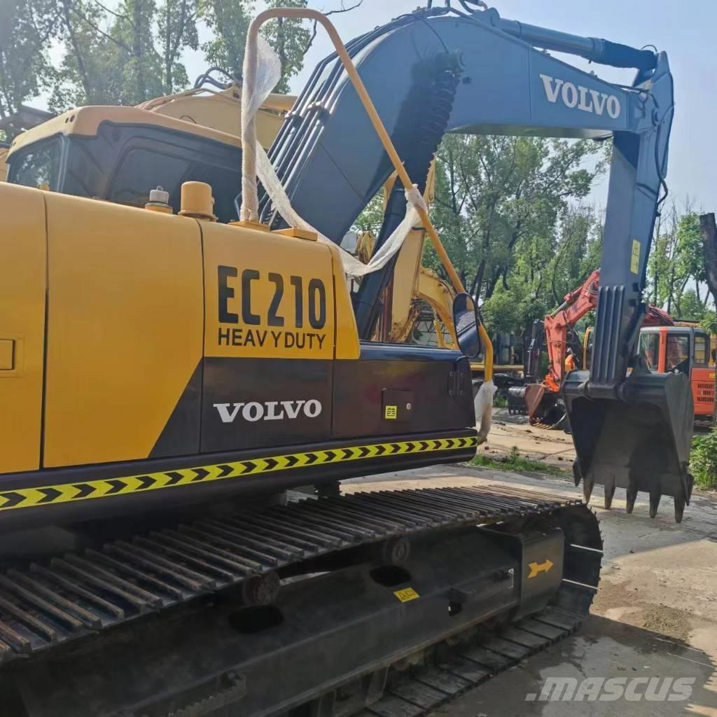 Volvo EC 210 D Roomikekskavaatorid