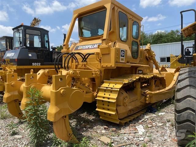 CAT D 7 G Buldooserid