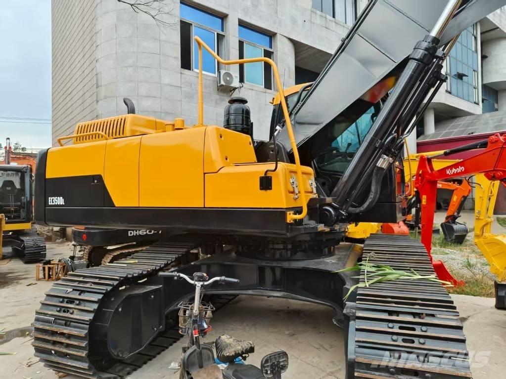 Volvo EC350 Roomikekskavaatorid