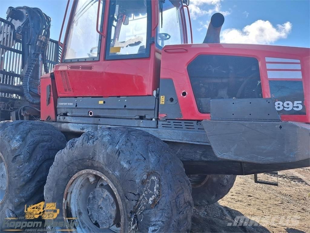 Komatsu 895 Harvesterid