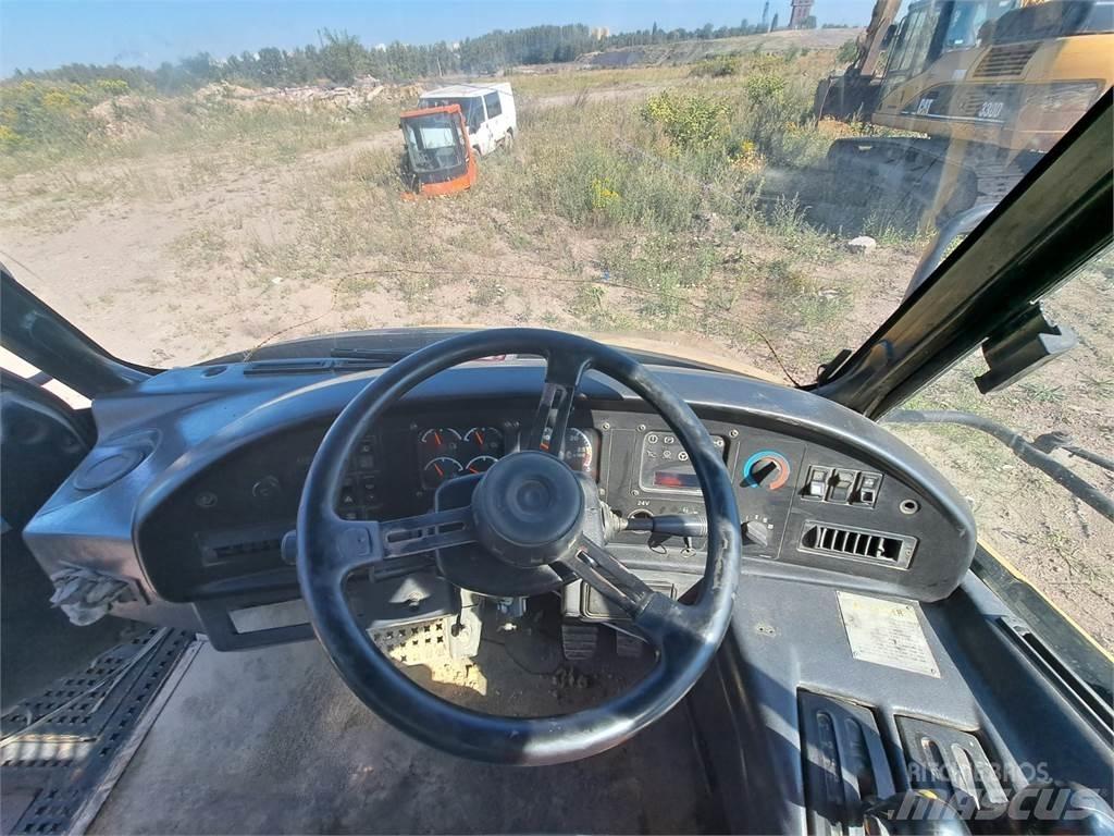 CAT 730 Raamautod