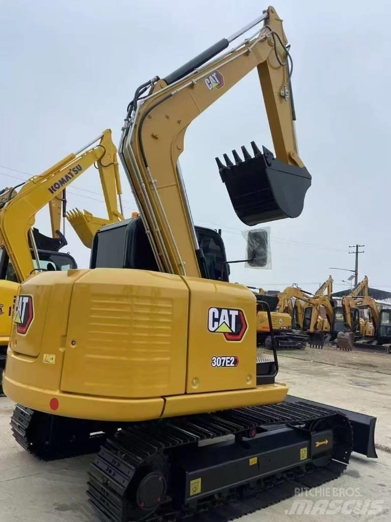 CAT 307E Roomikekskavaatorid