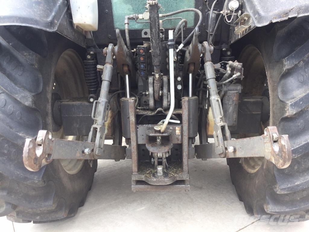 Valtra N123 Traktorid