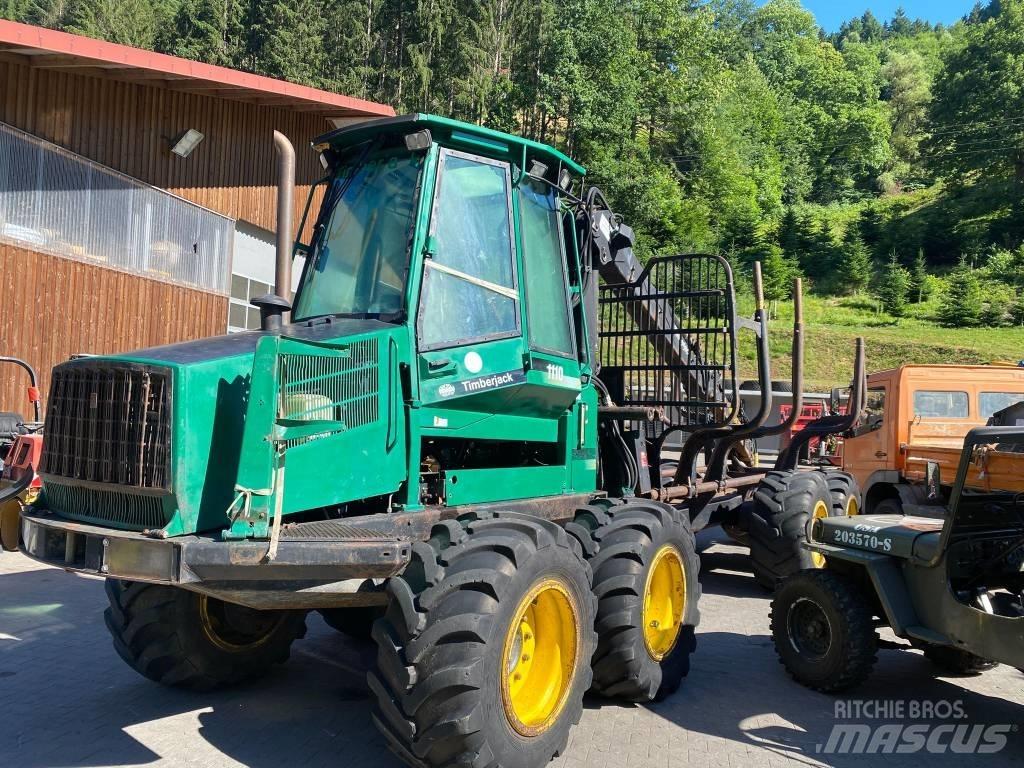 John Deere 1110 Forwarderid